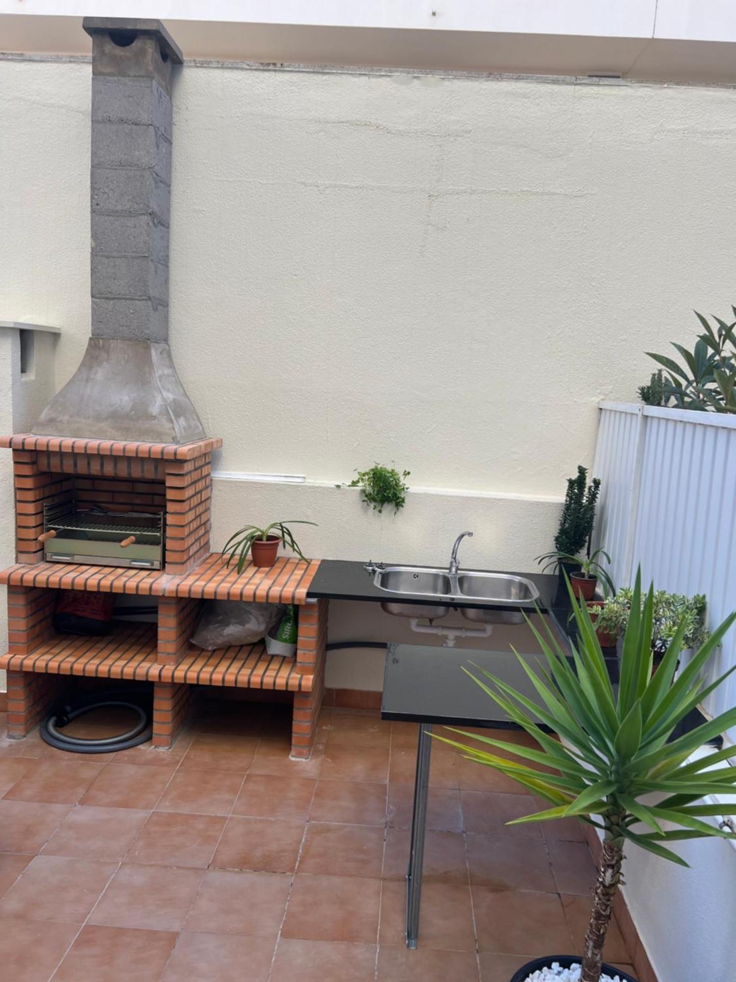 Apartamento Para Ferias 2 Minutos Da Praia Costa de Caparica Εξωτερικό φωτογραφία