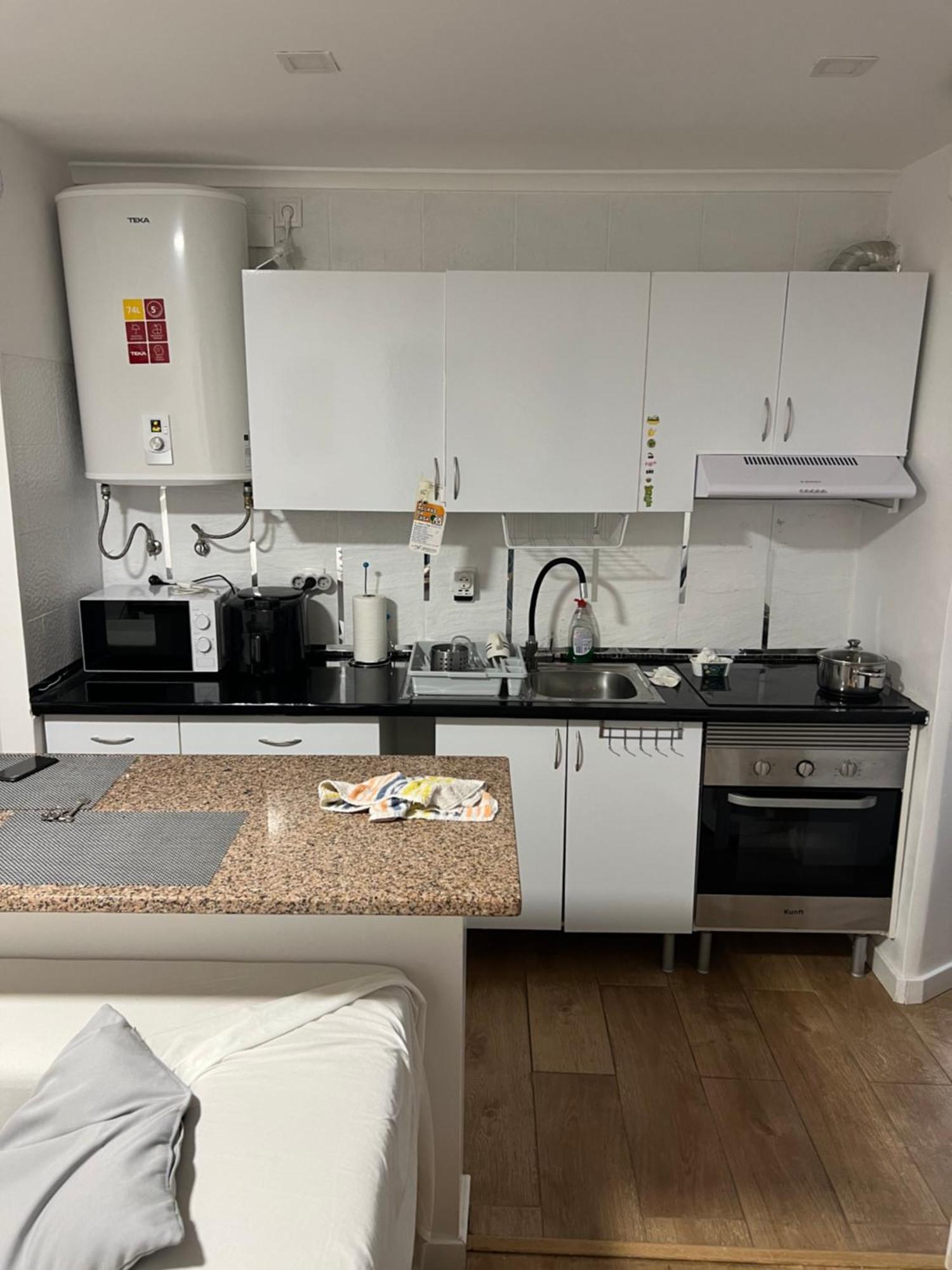 Apartamento Para Ferias 2 Minutos Da Praia Costa de Caparica Εξωτερικό φωτογραφία
