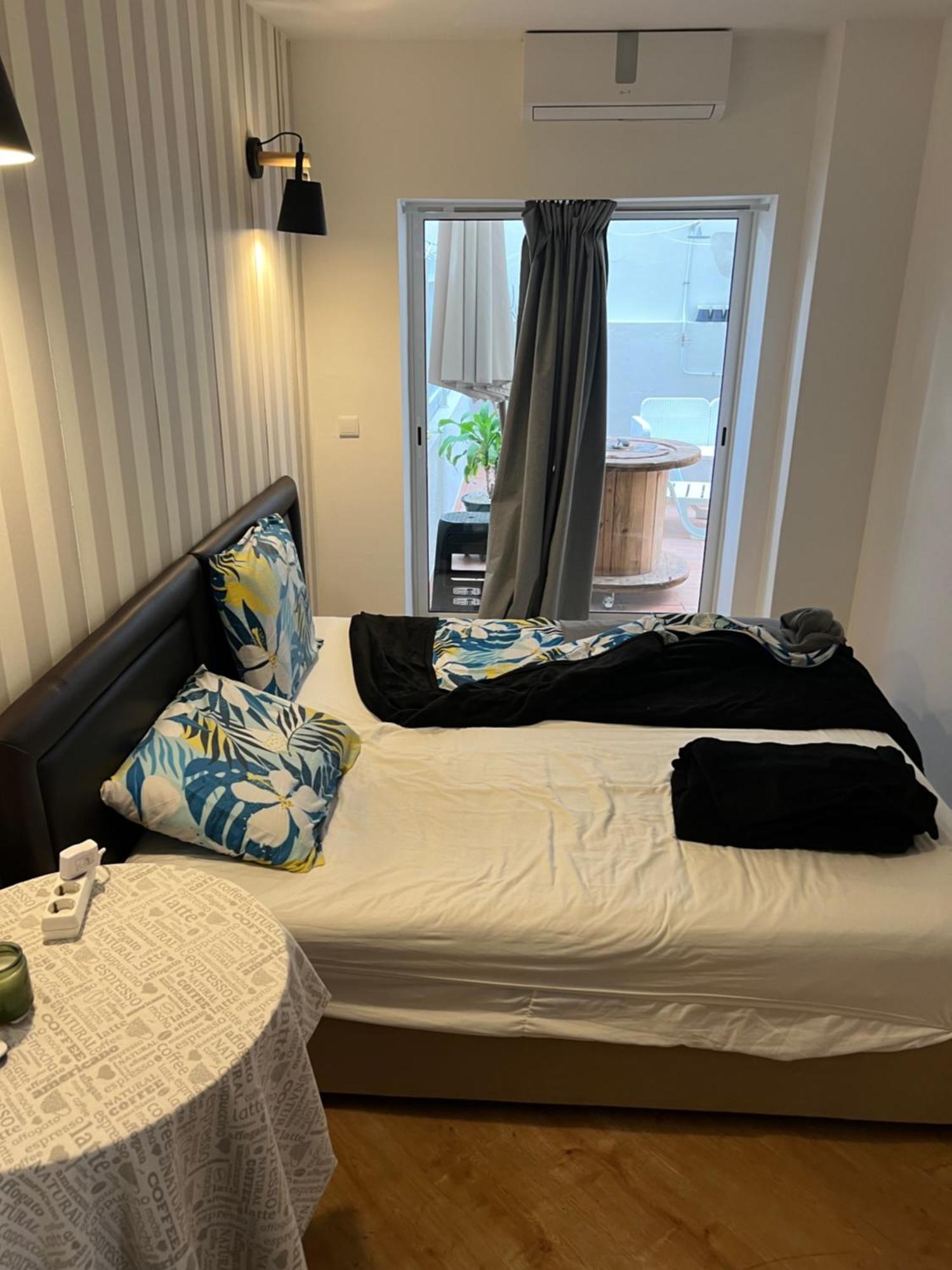 Apartamento Para Ferias 2 Minutos Da Praia Costa de Caparica Εξωτερικό φωτογραφία